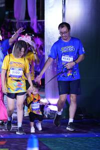 BIB: 3102, 3037, 4143
                            <button type="button" onclick="openModal(26239374)" class="btn btn-primary btn-sm float-right btn-popup" data-toggle="modal" data-target=".modal-high-quality">
                        <i class="fas fa-shopping-cart"></i> Add to Cart
                    </button>
                                            <button type="button" onclick="isThisMe(26239374, true)" class="btn btn-success btn-sm float-right btn-popup btn-isme hidden" data-toggle="tooltip" data-placement="bottom" title="นี่คือรูปของคุณใช่ไหม คลิกที่นี่เพื่อเอาเข้าอัลบั้ม">
                        <i class="fas fa-plus"></i> Add to album
                    </button>
                    <button type="button" onclick="isThisMe(26239374, false)" class="btn btn-warning btn-sm float-right btn-popup btn-isnotme hidden">
                        <i class="fas fa-ban"></i> Remove from album
                    </button>